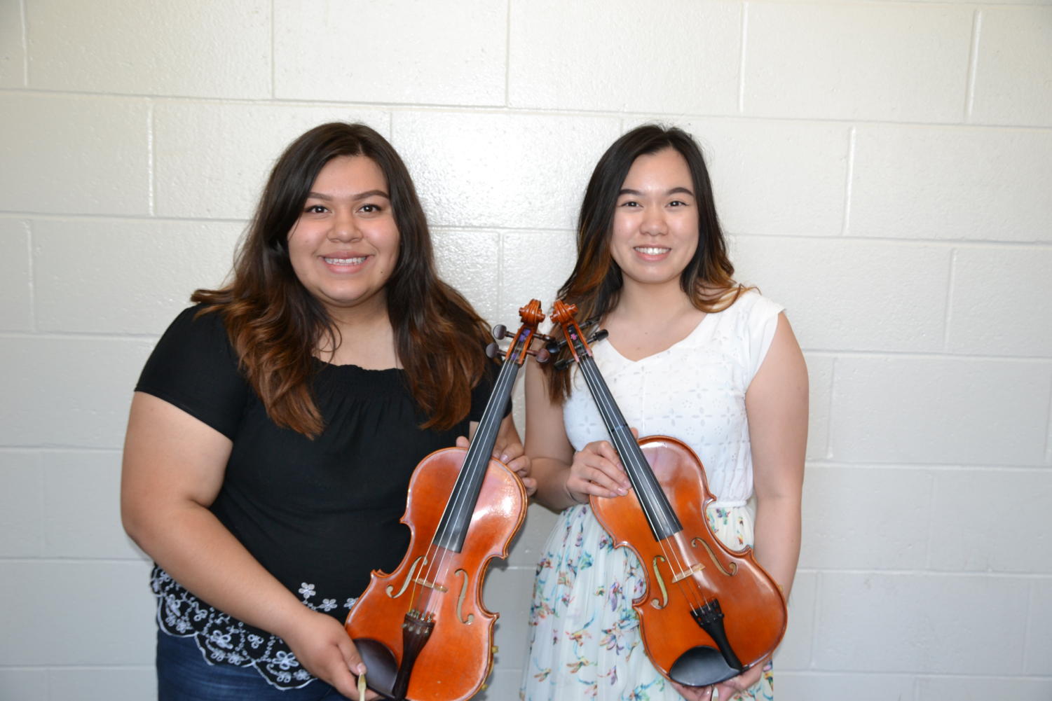 Orchestra first chair seniors – East Scroll