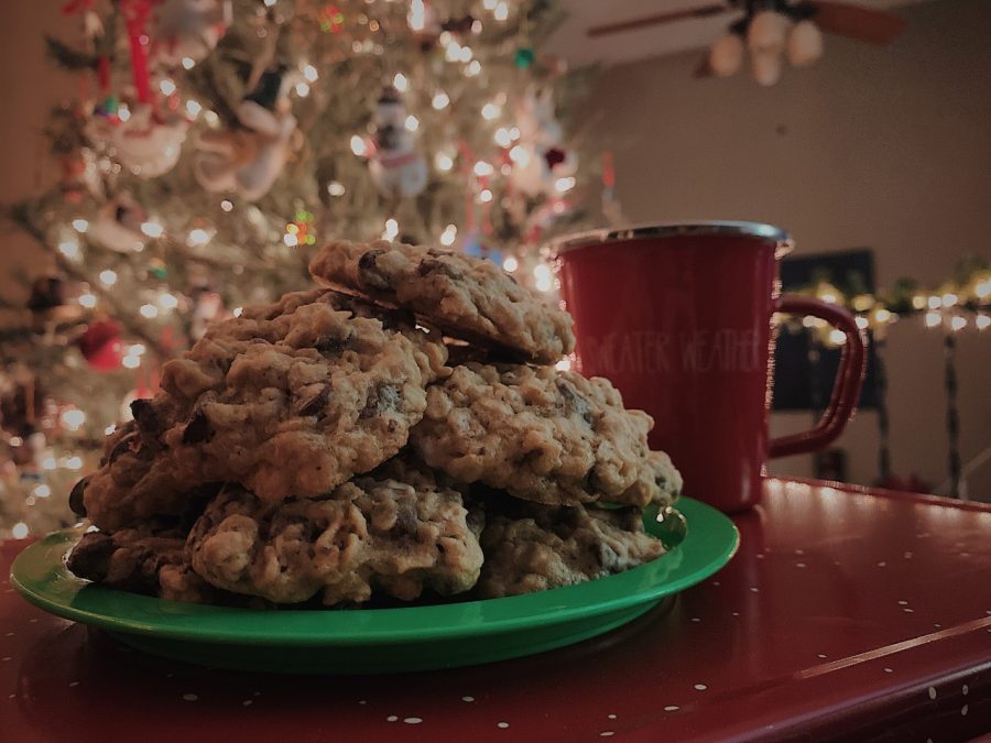 Best chewy oatmeal chocolate chip cookies