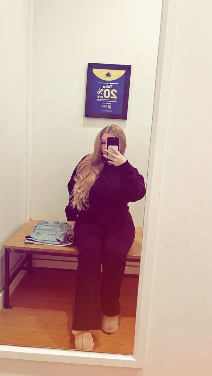 kaylee standing